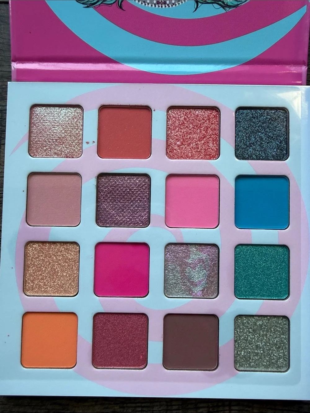 Juvias Place new box